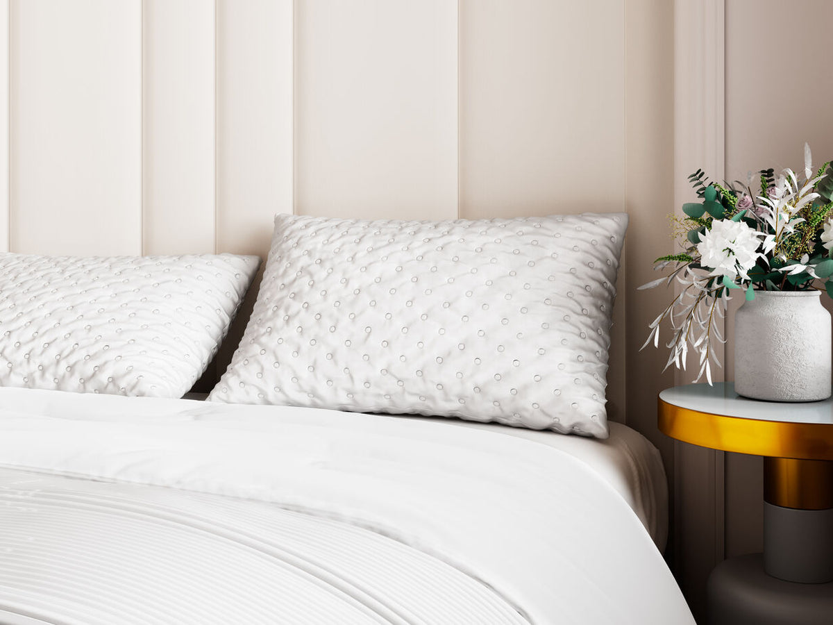 iSleep Luxe Fluffy Pillow